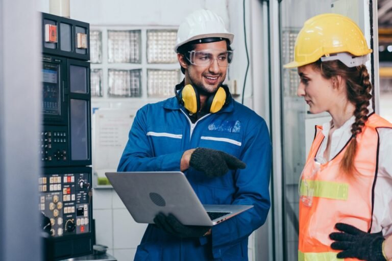 Quality Gloves Manufacturer